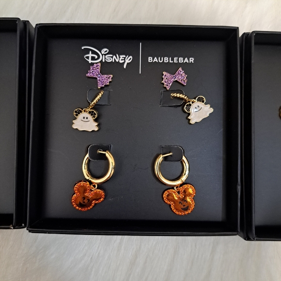 Disney x BaubleBar Halloween Mickey O' Lantern Candy Ghosts Enamel Stud Earrings - Picture 3 of 6